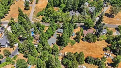 View/Area - 10552 Alta St, Grass Valley, CA 95945 photo 3 of 8