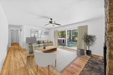Living - 10552 Alta St, Grass Valley, CA 95945 photo 3 of 5