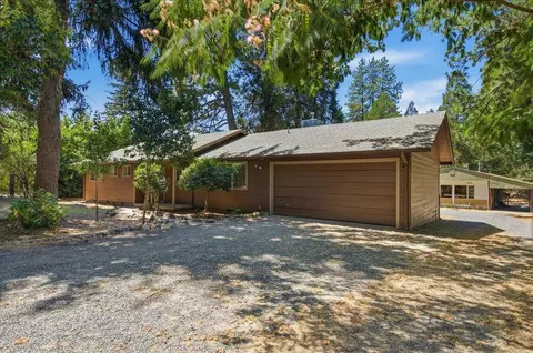 Exterior - 10552 Alta St, Grass Valley, CA 95945 photo 5 of 16