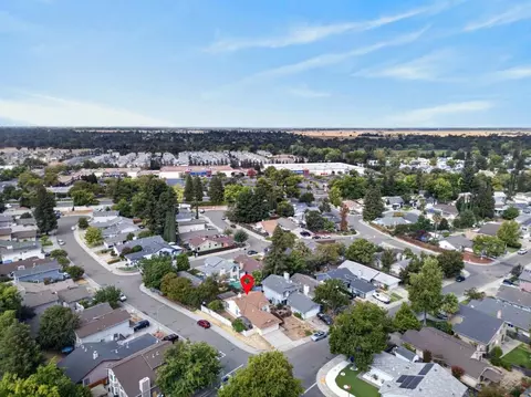 View/Area - 8109 Big Sky Dr, Antelope, CA 95843 photo 3 of 6