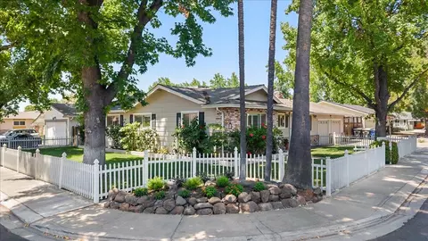 Exterior - 1013 Landee Way, Modesto, CA 95355 photo 5 of 19