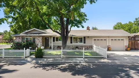 Exterior - 1013 Landee Way, Modesto, CA 95355 photo 6 of 19