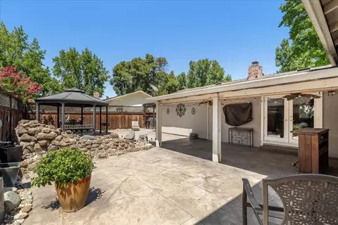 Exterior - 1013 Landee Way, Modesto, CA 95355 photo 13 of 19