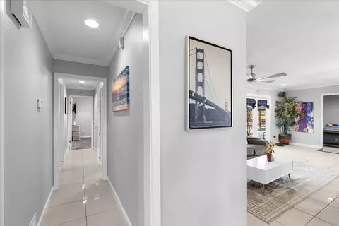 Entry Way - 1013 Landee Way, Modesto, CA 95355 photo 3 of 3