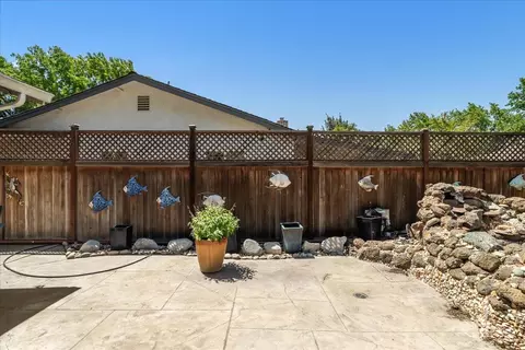 Exterior - 1013 Landee Way, Modesto, CA 95355 photo 12 of 19