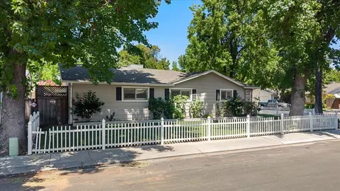Exterior - 1013 Landee Way, Modesto, CA 95355 photo 4 of 19