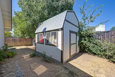 Exterior - 3205 Panama Ave, Carmichael, CA 95608 photo 8 of 8