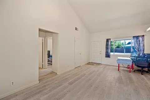 Entry Way - 3205 Panama Ave, Carmichael, CA 95608 photo 1 of 2