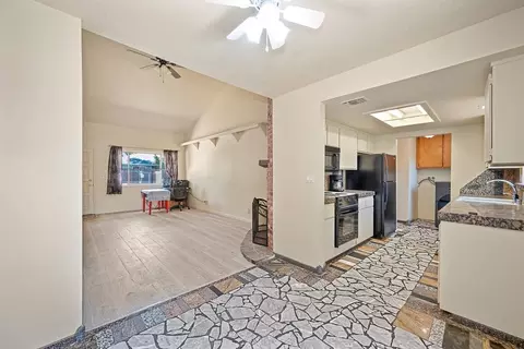 Entry Way - 3205 Panama Ave, Carmichael, CA 95608 photo 2 of 2