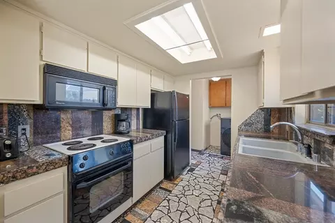 Kitchen - 3205 Panama Ave, Carmichael, CA 95608 photo 1 of 4