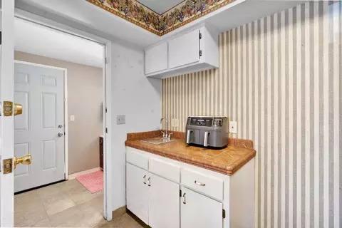 Other - 404 Fall Ave, Madera, CA 93637 photo 4 of 5