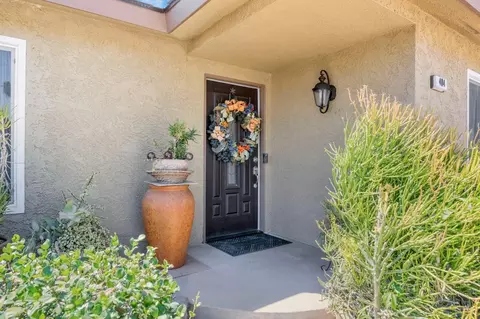 Entry Way - 404 Fall Ave, Madera, CA 93637 photo 1 of 2