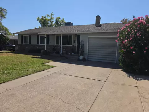 2824 Berkshire Way, Sacramento, CA 95864