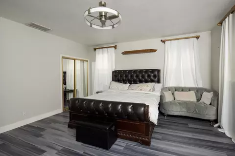Bedroom - 3200 Brookstone Dr, Turlock, CA 95382 photo 2 of 5