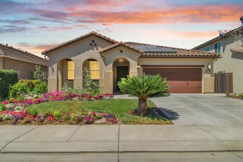 Exterior - 2233 Toby Ct, Modesto, CA 95355 photo 2 of 11