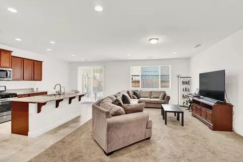 Living - 2233 Toby Ct, Modesto, CA 95355 photo 1 of 1