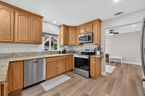 Kitchen - 3609 Eagle View Dr, Cameron Park, CA 95682 photo 2 of 5