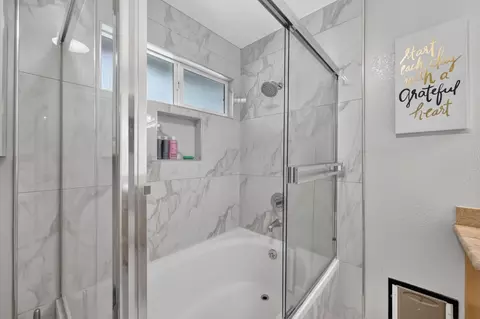 Bath - 3609 Eagle View Dr, Cameron Park, CA 95682 photo 4 of 6