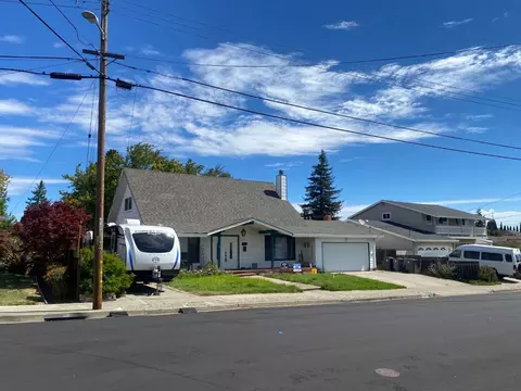 Exterior - 11686 Regio Dr, Dublin, CA 94568 photo 2 of 9