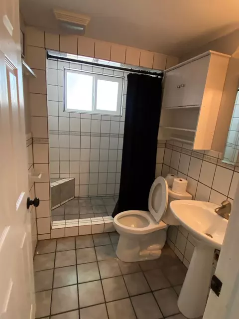 Bath - 11686 Regio Dr, Dublin, CA 94568 photo 1 of 5