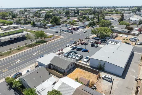 View/Area - 3513 Atchison St, Riverbank, CA 95367 photo 8 of 9