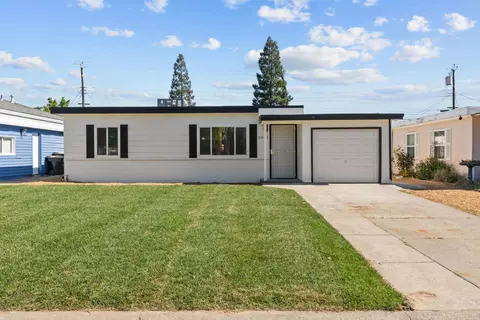 2040 Robert Way, Sacramento, CA 95825
