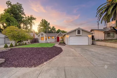 7425 Rollingwood Blvd, Citrus Heights, CA 95621