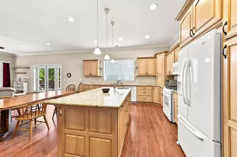 Kitchen - 3422 Marshall Ave, Carmichael, CA 95608 photo 1 of 5