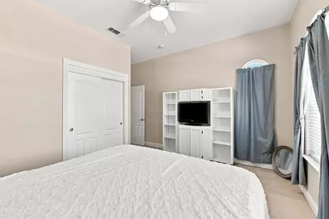 Bedroom - 3422 Marshall Ave, Carmichael, CA 95608 photo 5 of 8