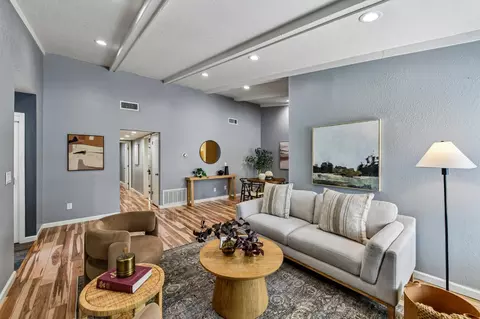 7711 Juan Way #1B, Fair Oaks, CA 95628