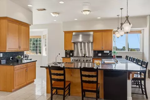 Kitchen - 19114 Halcon Crest Ct, Grass Valley, CA 95949 photo 4 of 6