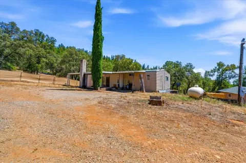 Exterior - 19114 Halcon Crest Ct, Grass Valley, CA 95949 photo 11 of 15