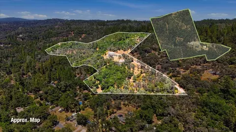 View/Area - 19114 Halcon Crest Ct, Grass Valley, CA 95949 photo 11 of 11