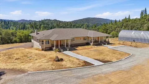 Exterior - 19114 Halcon Crest Ct, Grass Valley, CA 95949 photo 5 of 15