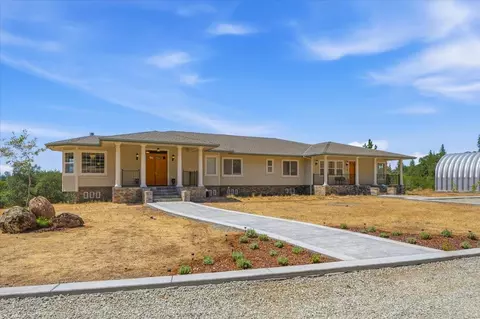 Exterior - 19114 Halcon Crest Ct, Grass Valley, CA 95949 photo 1 of 15