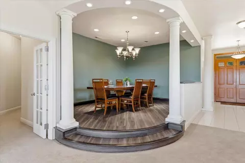 Dining - 19114 Halcon Crest Ct, Grass Valley, CA 95949 photo 3 of 7