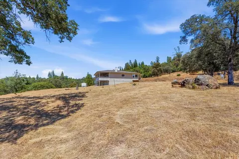 Exterior - 19114 Halcon Crest Ct, Grass Valley, CA 95949 photo 14 of 15