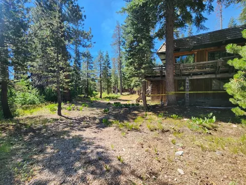 Exterior - 171 Schimke Rd, Bear Valley, CA 95223 photo 5 of 8