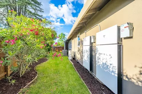 Exterior - 1561 Elsdon Cir, Carmichael, CA 95608 photo 30 of 31