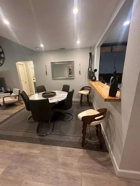 Dining - 2401 Eilers Ln #904, Lodi, CA 95242 photo 1 of 2