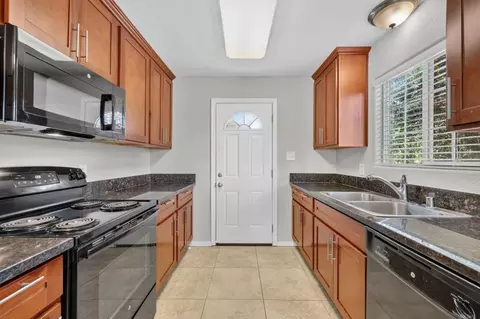 Kitchen - 2236 Cold Springs Rd, Placerville, CA 95667 photo 1 of 3