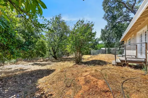 Exterior - 2236 Cold Springs Rd, Placerville, CA 95667 photo 4 of 8