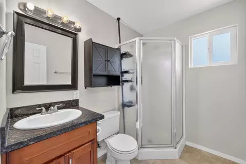 Bath - 2236 Cold Springs Rd, Placerville, CA 95667 photo 1 of 2