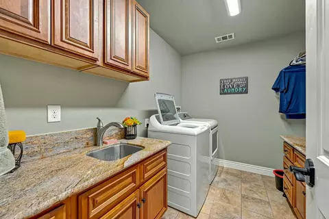 Other - 1320 Silhouette Ct, Merced, CA 95340 photo 6 of 10