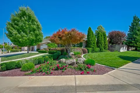 Exterior - 1320 Silhouette Ct, Merced, CA 95340 photo 3 of 12