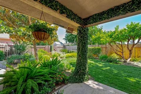 Exterior - 1320 Silhouette Ct, Merced, CA 95340 photo 8 of 12