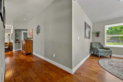 Entry Way - 1320 Silhouette Ct, Merced, CA 95340 photo 3 of 6