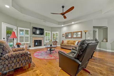 Living - 1320 Silhouette Ct, Merced, CA 95340 photo 2 of 3