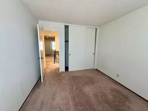 Bedroom - 6029 Mount Hamilton Ct, Castro Valley, CA 94552 photo 2 of 8