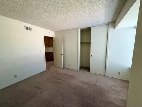 Bedroom - 6029 Mount Hamilton Ct, Castro Valley, CA 94552 photo 6 of 8